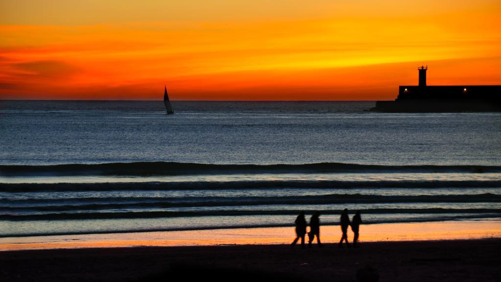 Porto's Park & Surf